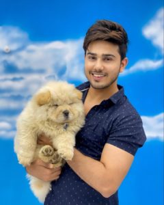 sunny chopra with his dogs