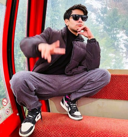 Purav Jha (Youtuber) Biography, Wiki, Career, Contact Details, Physical ...