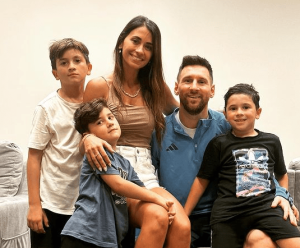 Lionel Messi With Family