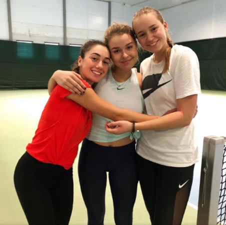 lena rybakina poses with her sister and mother