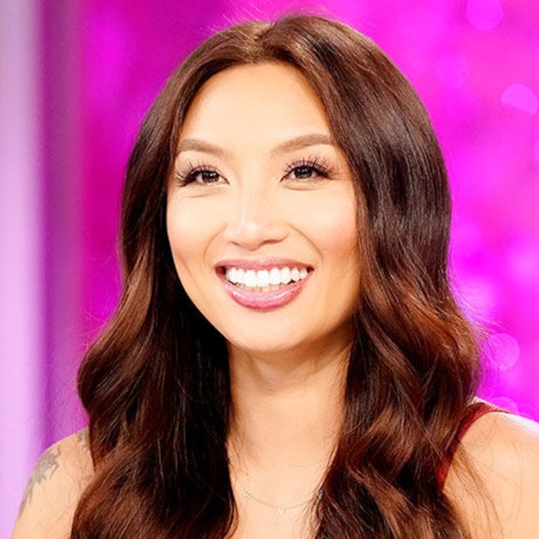 Who is Jeannie Mai? American Host Age, Net worth, Boyfriend, Family and ...