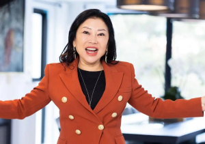 Monika Tu backs the CEO of Children's Cancer Institute's Dare to Cure campaign.
