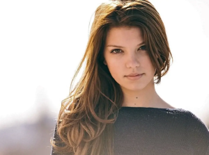 Catherine Missal shooting for her new movie