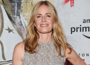 Elisabeth Shue quickly rose to fame during the early '80s and '90s