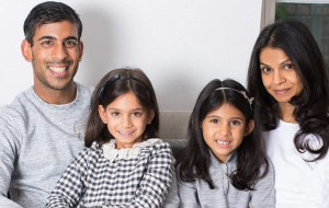 Rishi Sunak with his wife Akshata and their two daughters Krishna and Anoushka
