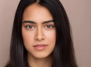 Sara Wolfkind is an actress who plays the role of Asha Chaudhry in the 2022 Hulu film Grimcutty