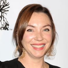 Who is Stephanie Courtney?  American Actress Net Worth 2022 : Biography Career Earnings|All Social Updates