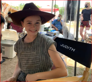 Cailey Fleming on the set of TWD season 9